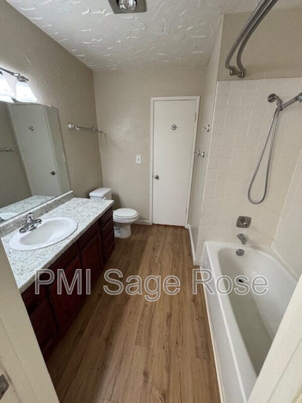 Building Photo - 3192 Bristle Branch Dr