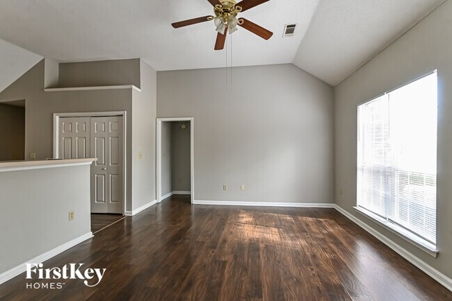 Building Photo - 6328 Farm Hill Dr