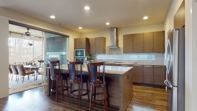 Building Photo - Auburn Lakeland Hills area/Lakeview Community- 4 bedroom 2.5 bathroom with AC - Available May 5th!