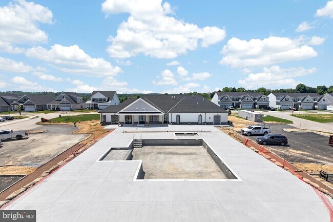 Building Photo - 1422 Gilray Dr