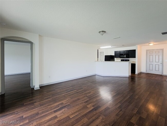 Building Photo - 608 Islamorada Dr N