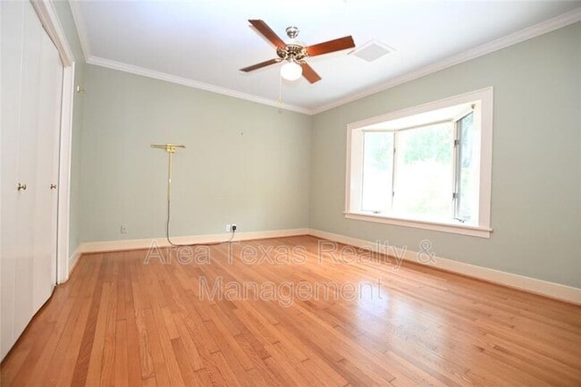 Building Photo - 2310 Dryden Rd