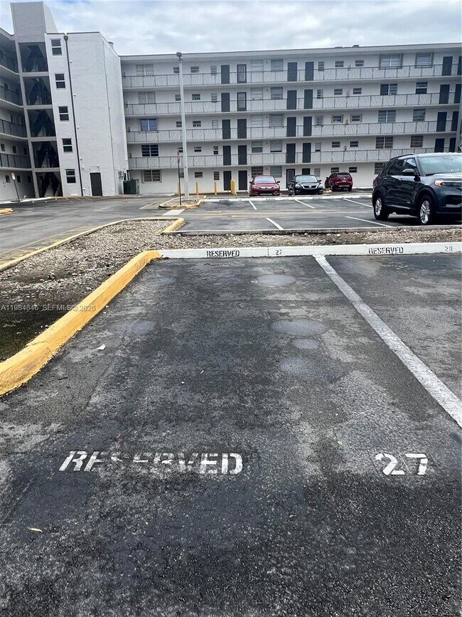 Building Photo - 14155 SW 87th St