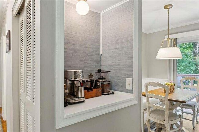 Building Photo - 3137 Ann Rd SE