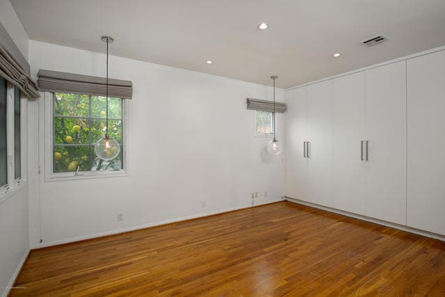 Building Photo - 1465 Mirasol Dr