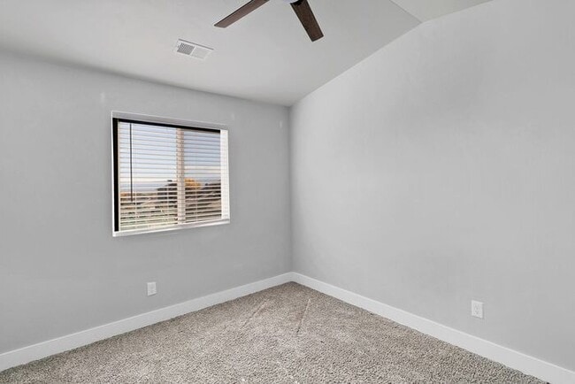 Building Photo - Stylish & Move-In Ready Homes in the Desir...