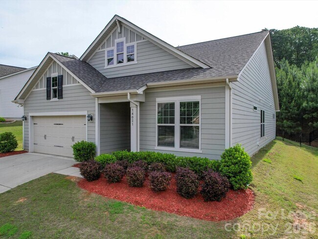 Building Photo - 14021 Goldenrod Trace Rd