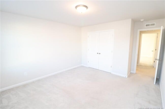 Building Photo - 1214 Rosefinch Dr