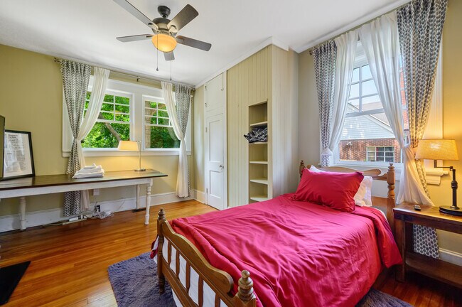 Downstairs twin bed - 1608 Fayetteville St