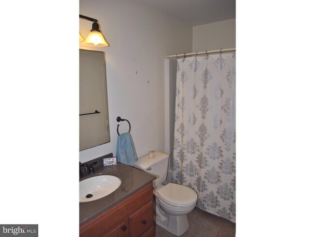 Building Photo - 1413 Morris Ct