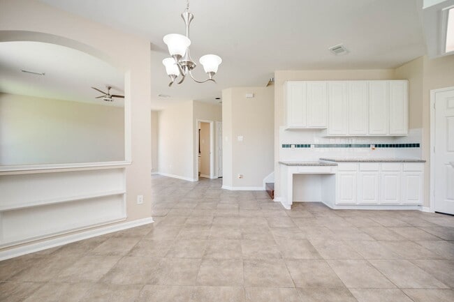 Building Photo - 4202 Cantrell Ct