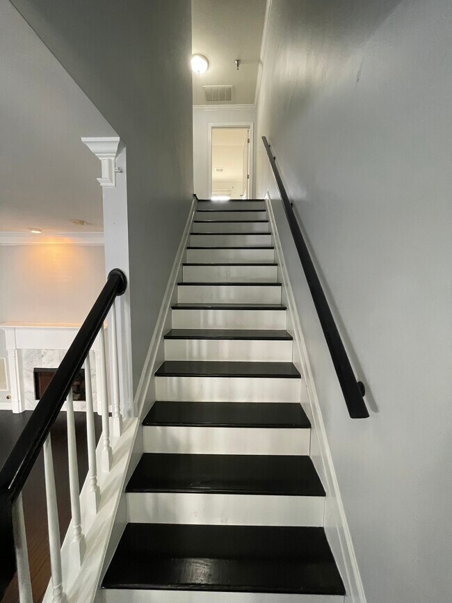 Building Photo - 1273 Harris Commons Pl