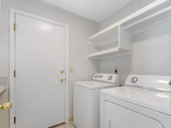 Building Photo - Beautiful Home on Boise Bench!