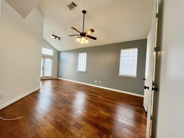 Building Photo - 1640 Kimble Dr