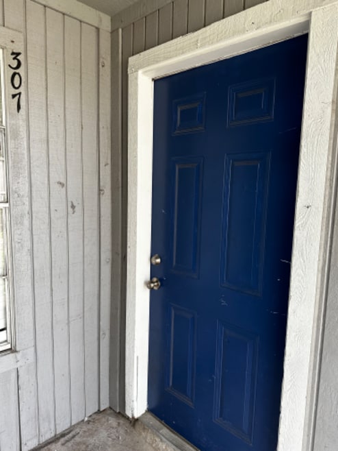 Building Photo - 9700 Leawood Blvd