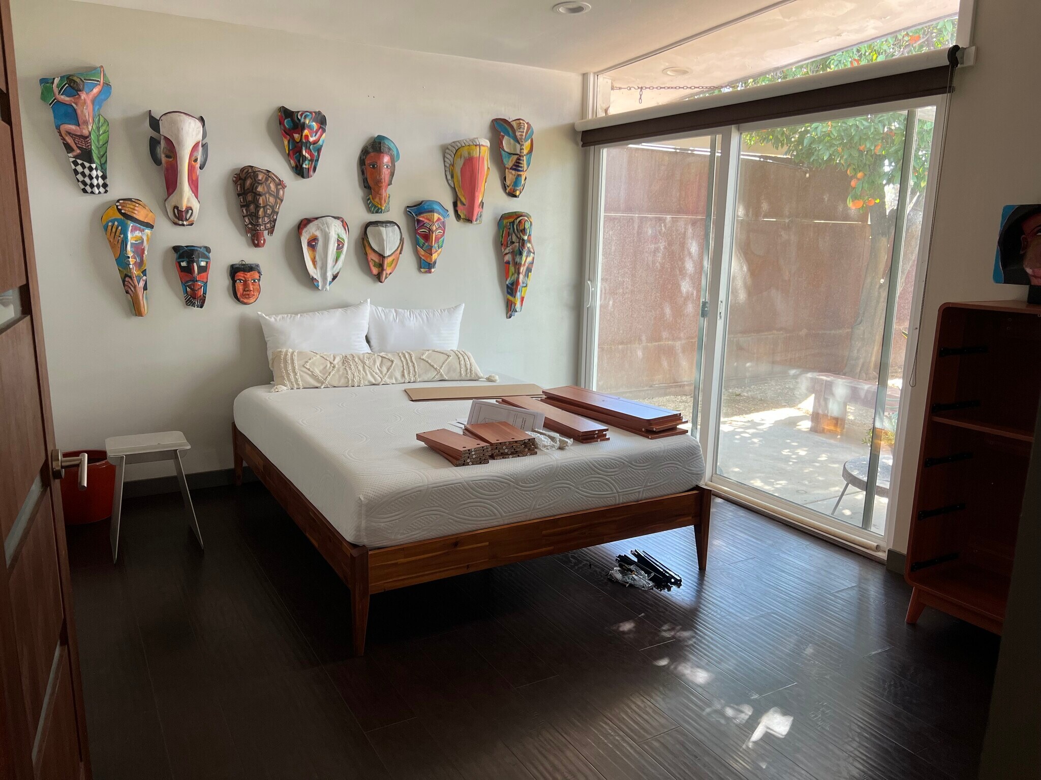 Building Photo - 5177 Carlingford Ave