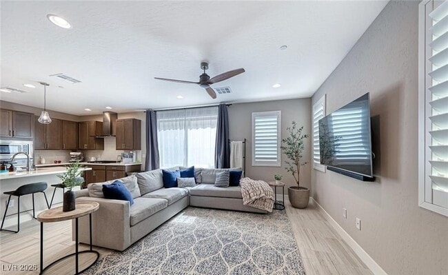 Building Photo - 11287 Gravitation Dr