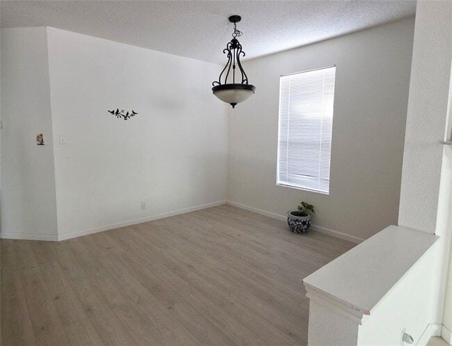 Building Photo - 16800 Tomcat Dr