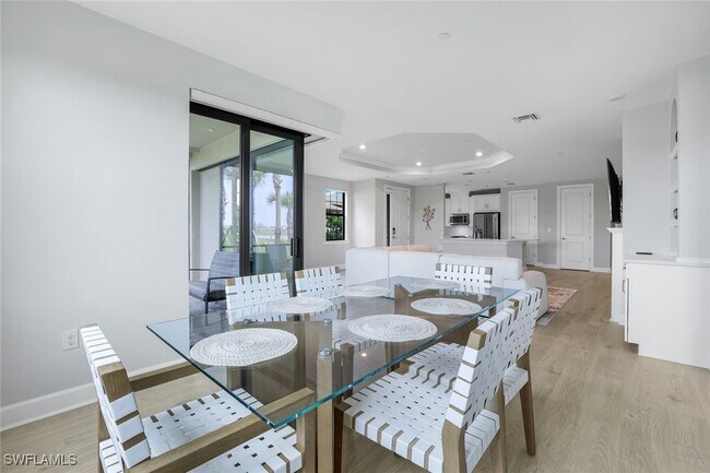 Building Photo - 15336 Lucerna St