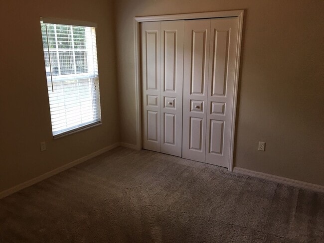Building Photo - A Must See Cobblefield Beauty!
