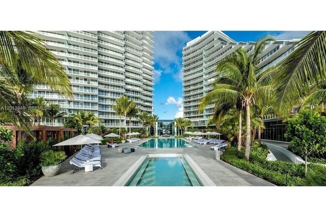 Building Photo - 2200 N Ocean Blvd