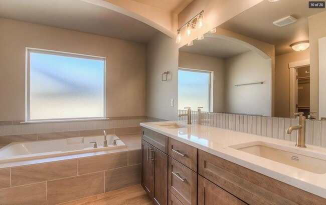 Building Photo - Beautiful, Newly-Built Home with Office