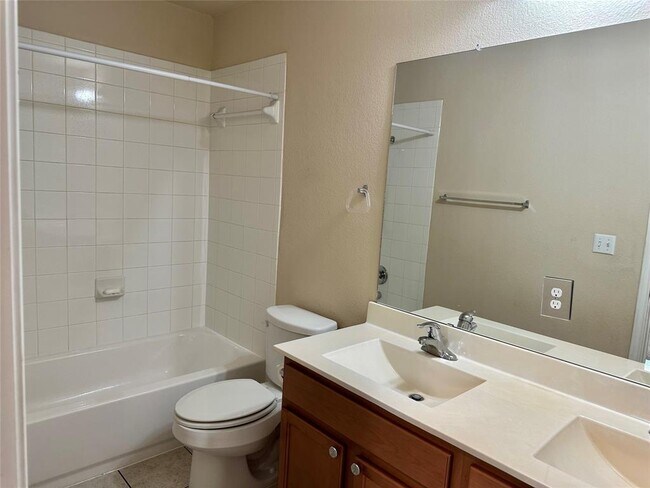 Building Photo - 401 Tula Trail