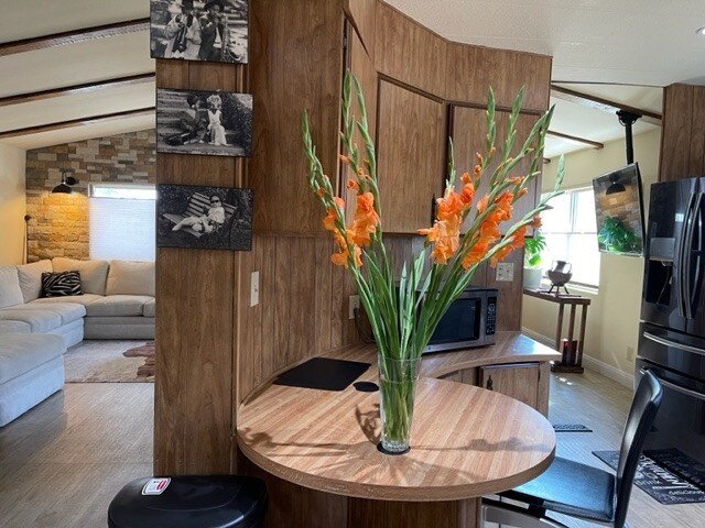 Building Photo - 19 Bradley Ln