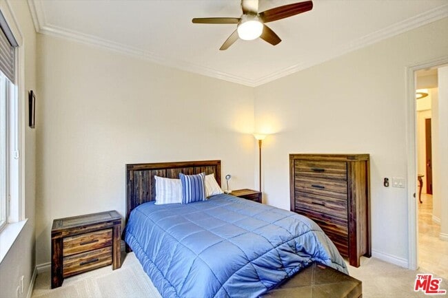 Building Photo - 2860 Dewdrop Pl