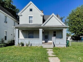 Building Photo - Sizable Kitchen