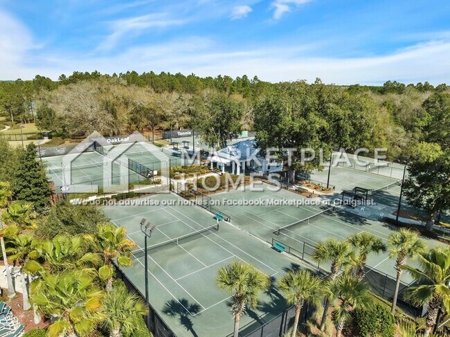 Building Photo - 3996 Vlg Vw Ln