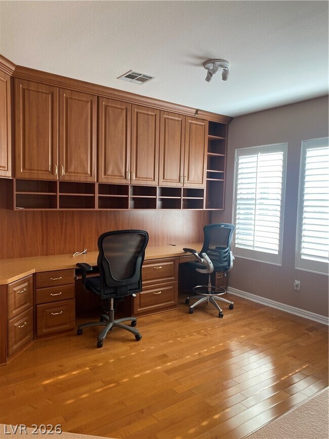 Building Photo - 10340 Riva De Destino Ave