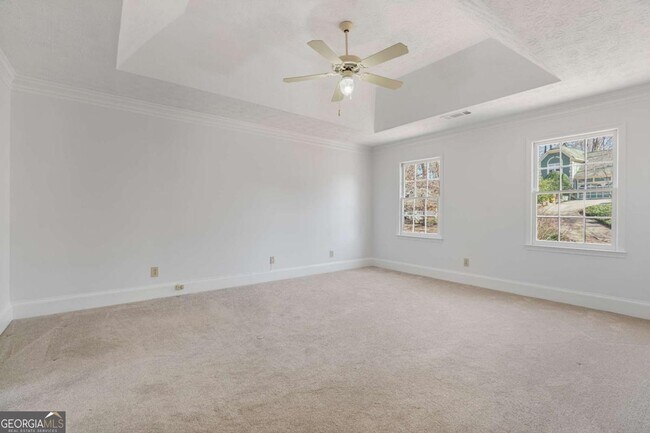 Building Photo - 275 Sageglen Rd