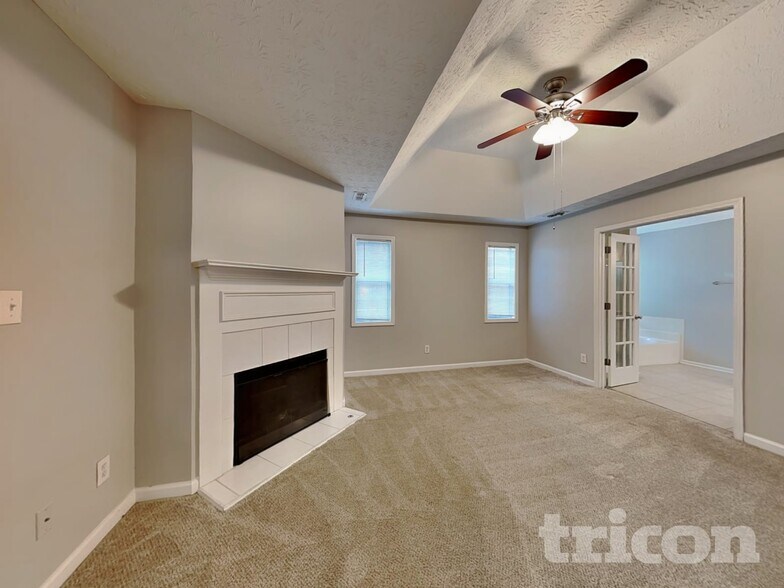 Building Photo - 235 Red Maple Dr