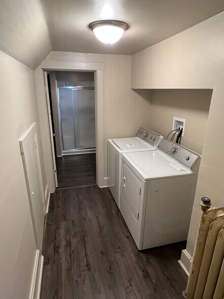 Building Photo - 2415 Avenue J