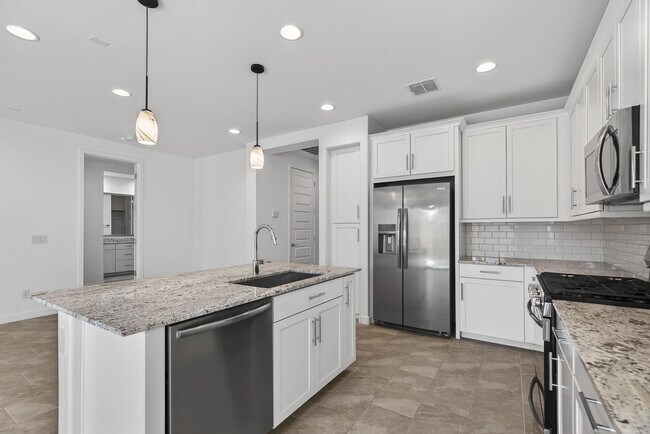 Building Photo - 24870 N 171st Ln