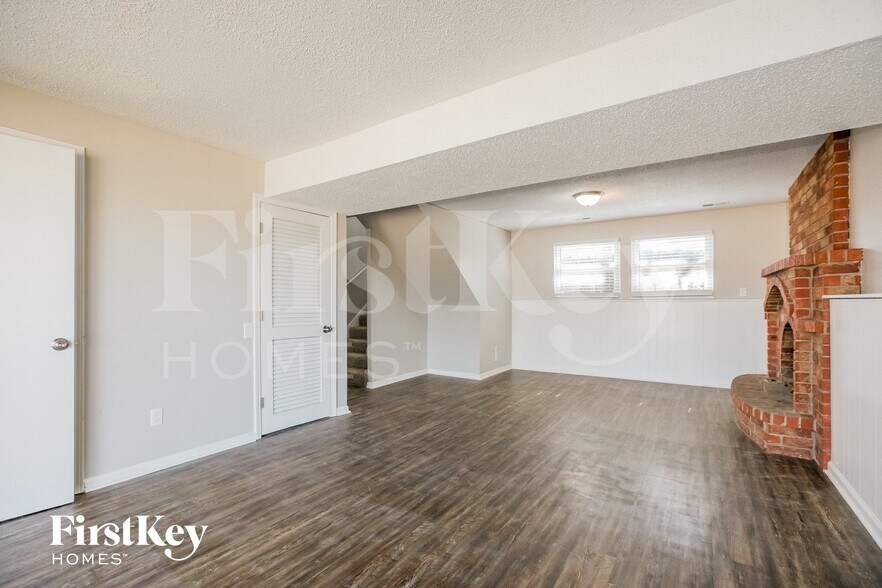 Building Photo - 8418 NW 68th St