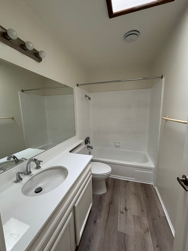 Building Photo - 3435 Reynard Way