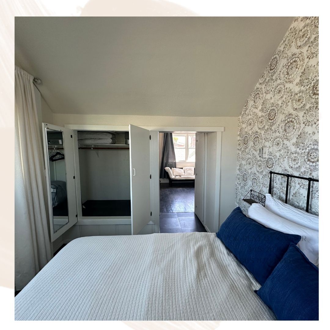 Building Photo - 201 E Morrison Ave