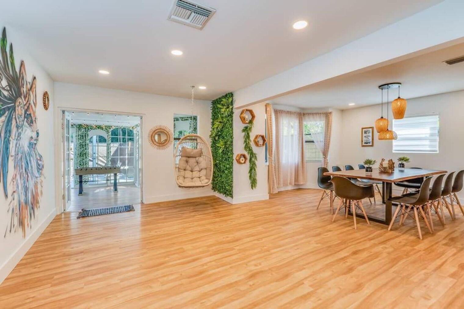 Building Photo - 1814 NW 14th Ave