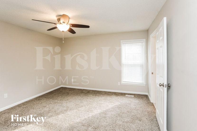 Building Photo - 506 Brookside Ave