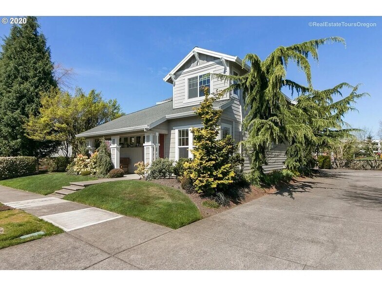 Building Photo - 6513 NE Copper Beech Dr