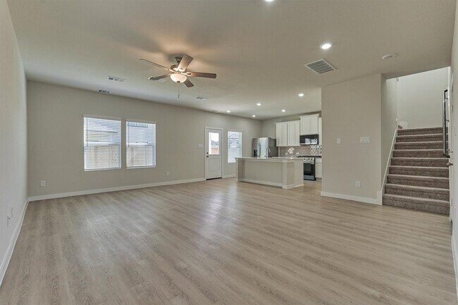 Building Photo - 282 Brazen Forest Trl