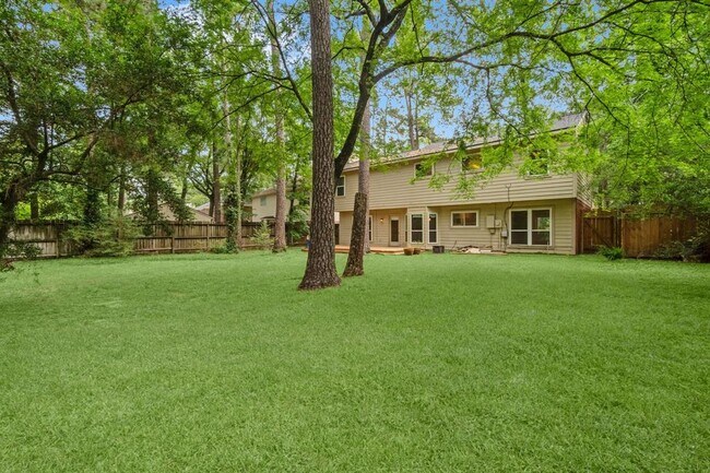 Building Photo - 28 Silver Elm Pl