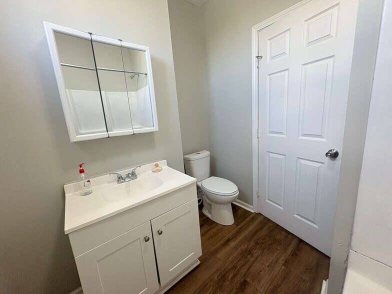 Building Photo - 47 Spring St