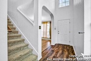 Building Photo - 1007 Cat Mesa
