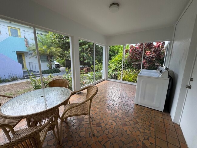 Building Photo - 210 Ocean Breeze