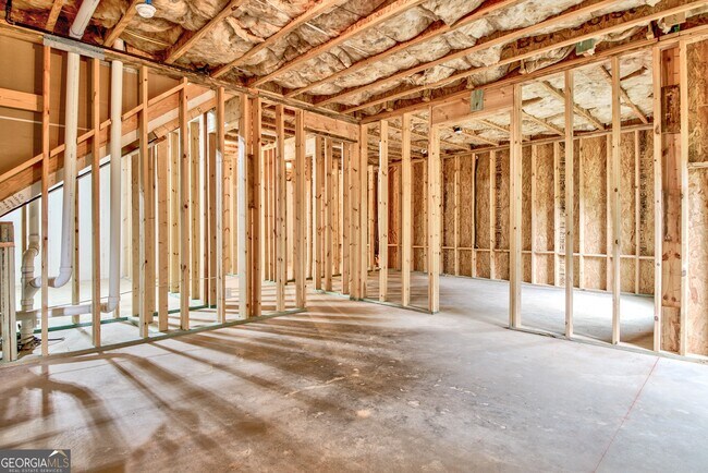 Building Photo - 180 Charleston Dr