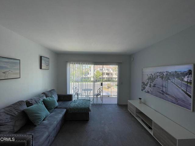 Building Photo - 397 E Surfside Dr