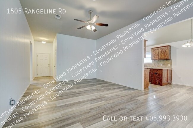 Building Photo - Charming 3 bedroom for Lease